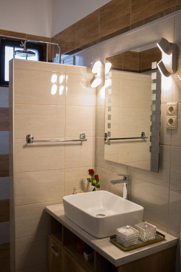 Apartamento Kikelet Apartman Szombathely Exterior foto